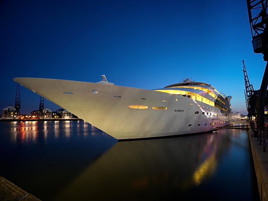 Sunborn London Yacht Hotel