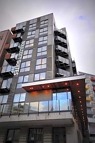Boulcott Suites