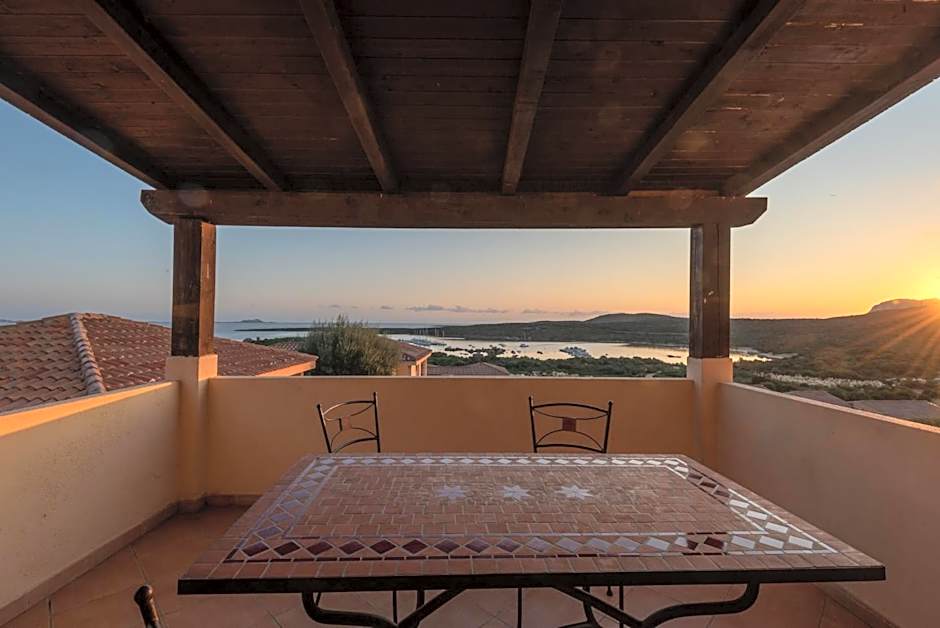 Baia de Bahas Residence