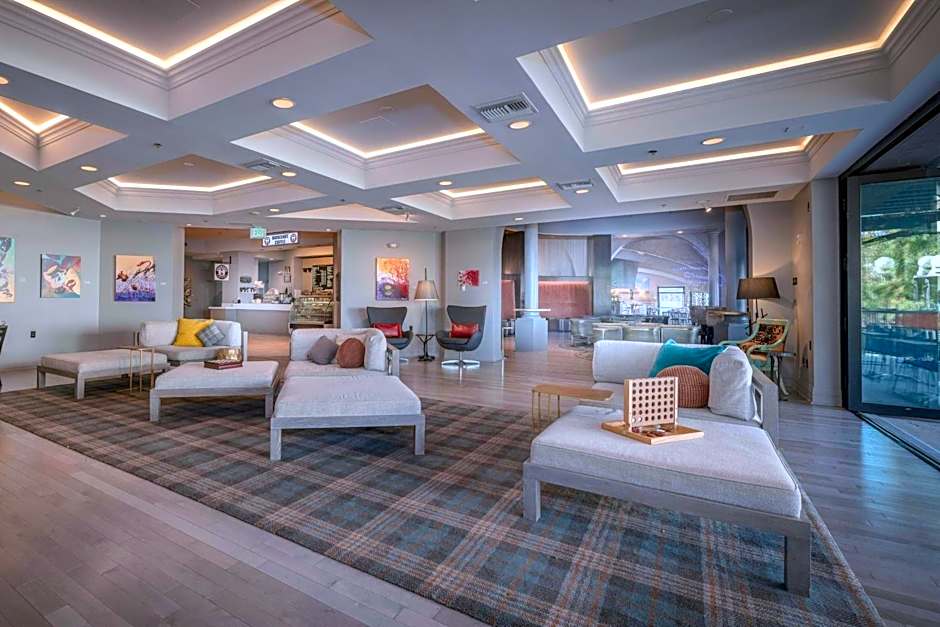 Renaissance Reno Downtown Hotel & Spa
