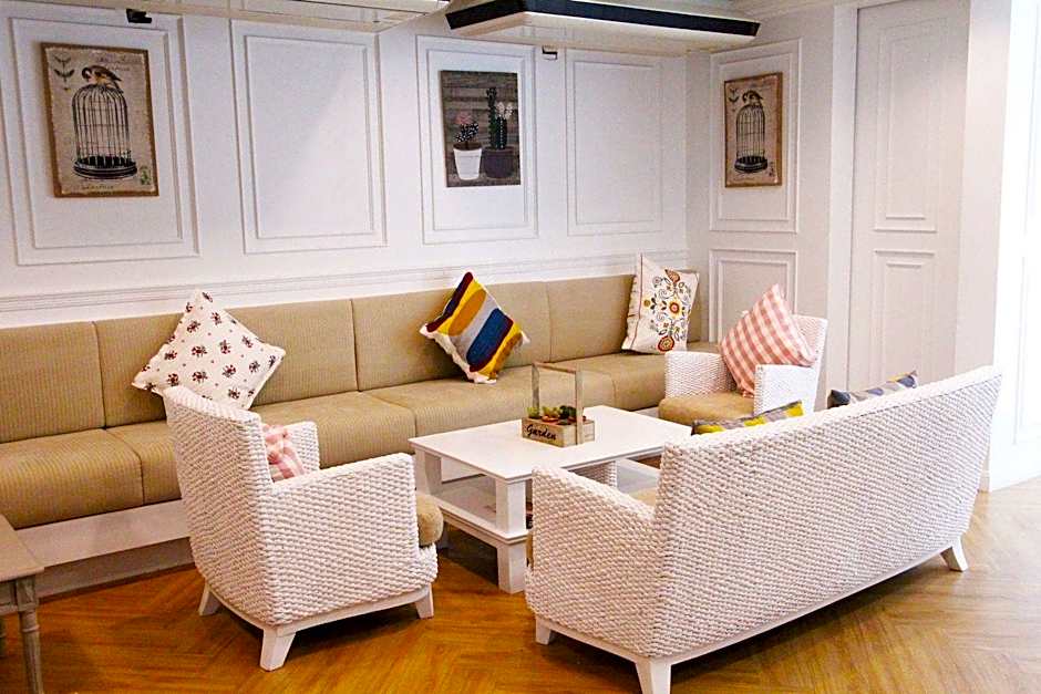 At Residence Suvarnabhumi Hotel - SHA Extra Plus