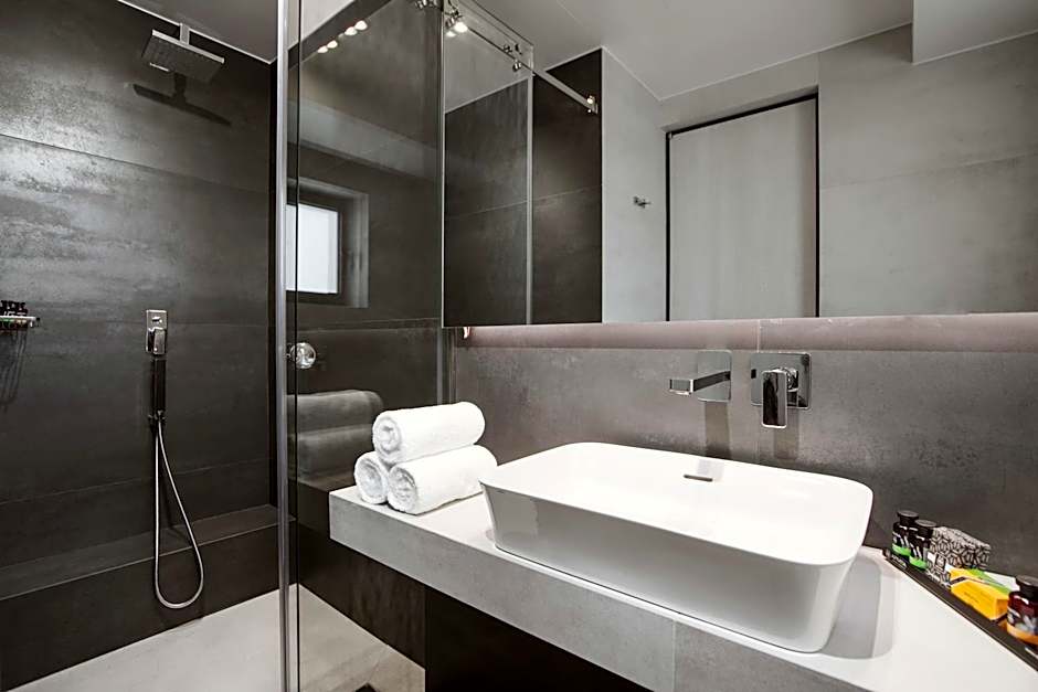 Ivis 4 Boutique Hotel