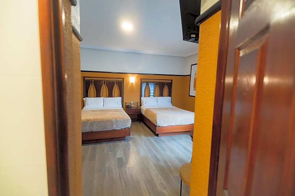 Hotel Alcazar