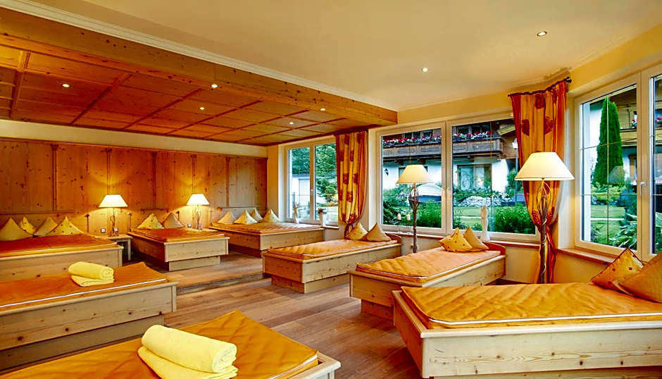 Verwohnhotel Kristall