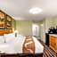 Quality Inn & Suites Plano