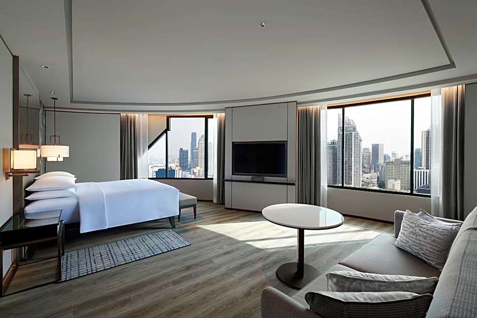 Photo 1 of 5 of Suite
