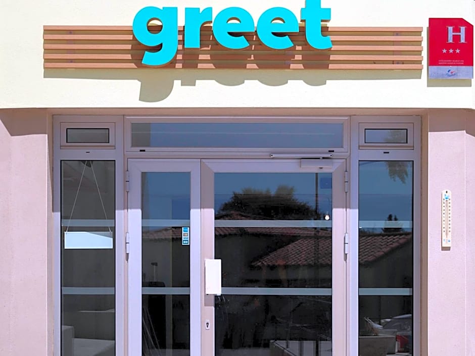 greet hôtel Pont du Gard - Route d'Avignon