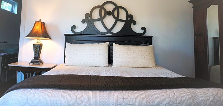 1895 Washington Hotel