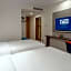 Holiday Inn Express Qingdao City Center By IHG