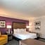 La Quinta Inn & Suites by Wyndham Atlanta Alpharetta