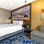 Best Western Plus Marquette Hotel & Suites
