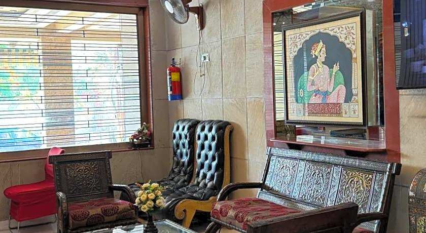 Hotel Melrose Inn By Excellent Hospitality 