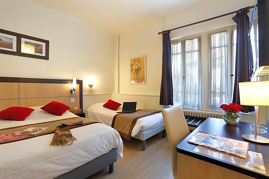 HOTEL LES MARRONNIERS