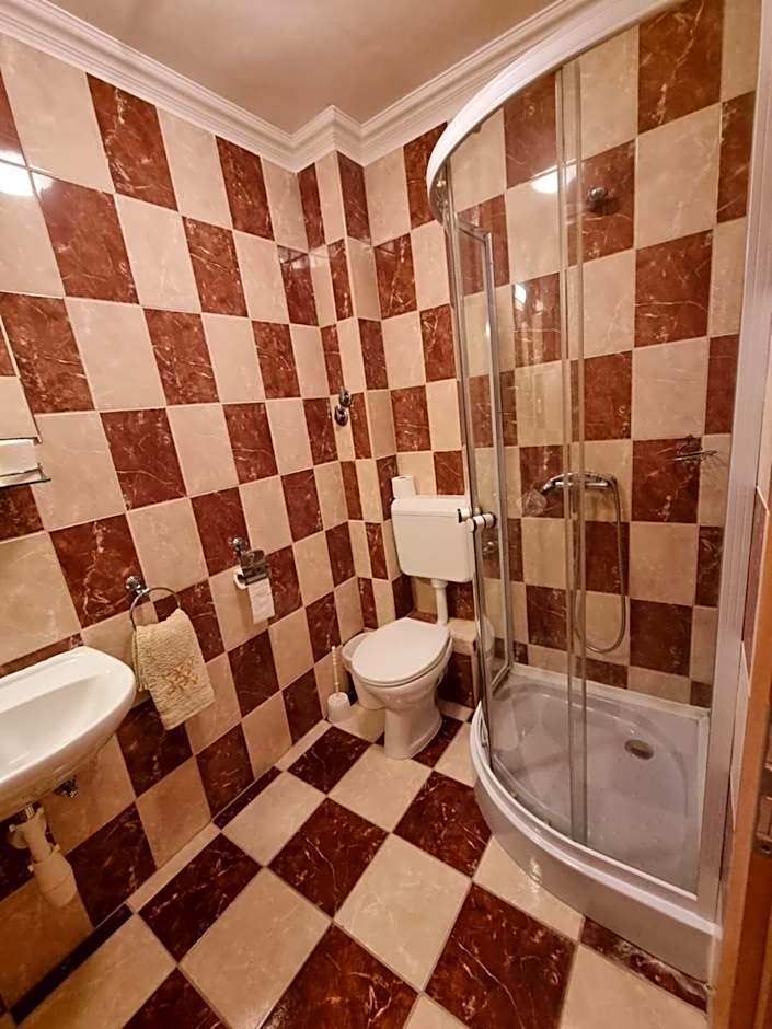 Zöldsziget Menedék, Rendezvény-és pihenőház