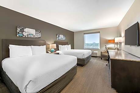 2 Queen Beds  Non-Smoking Flat Screen Television Microwave And Refrigerator Chair Coffee Maker Haird