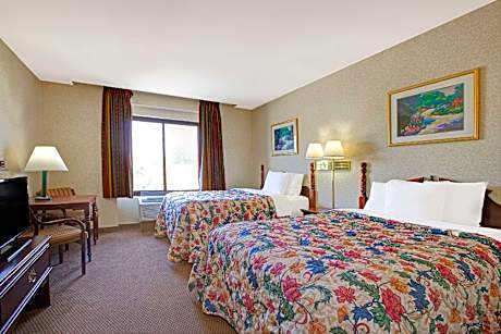 Deluxe Double Room with Two Double Beds - Non-Smoking