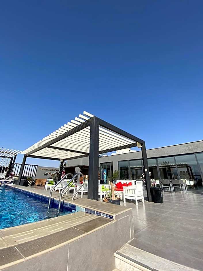 Mass Paradise Hotel