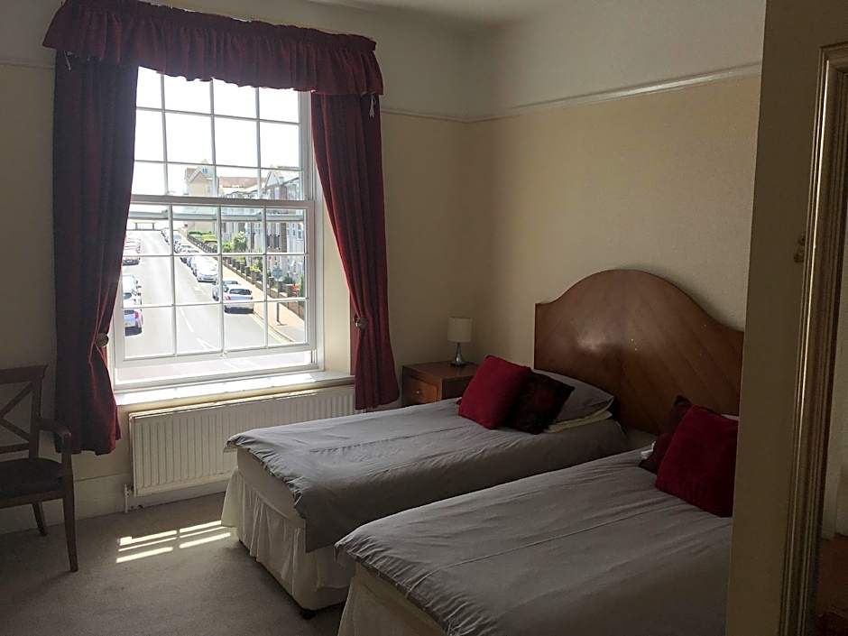 Wellington Hotel