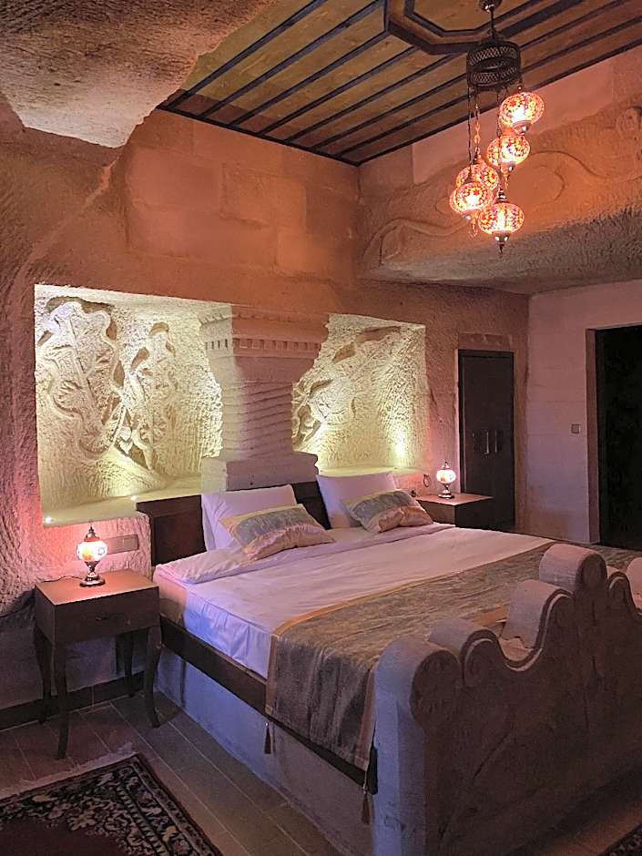 Mesken Cave Suites