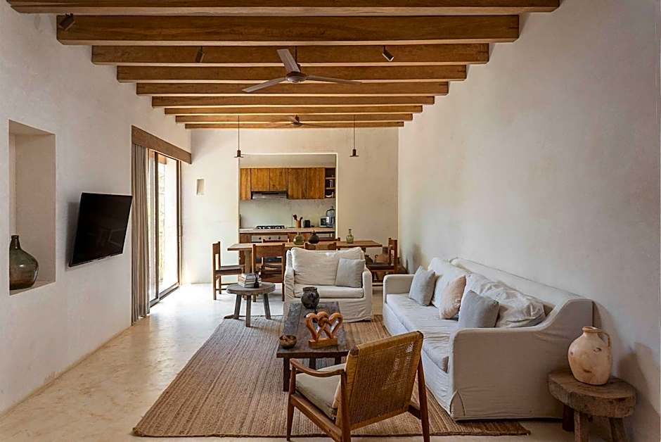 Boho Organic 3BR Villa, Gated Community, Rooftop