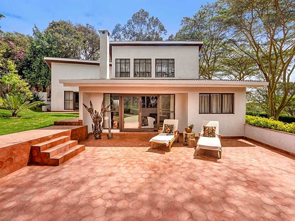 Fairmont Mount Kenya Safari Club