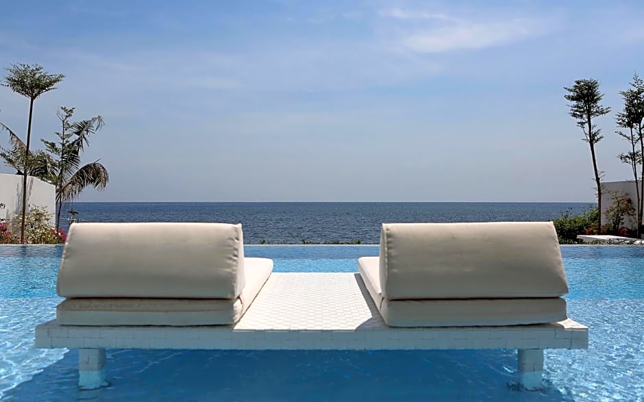 Lusa Beach Studios Under New Management And Newly Renovated