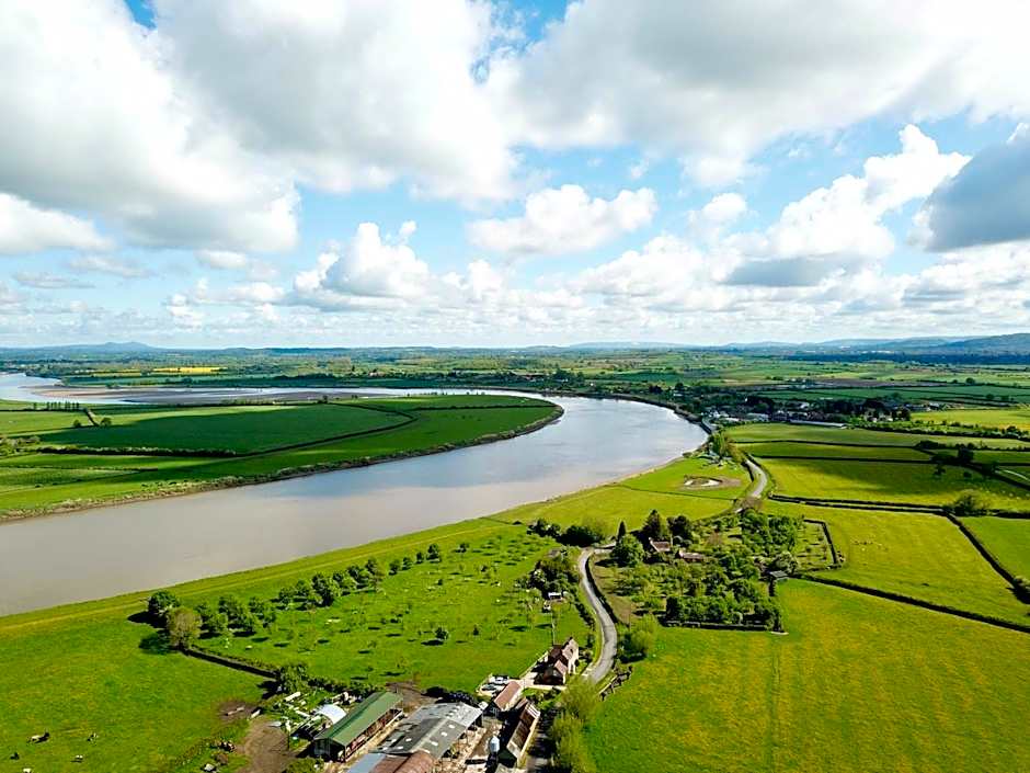 The Ship Inn - Self Catering Accommodation