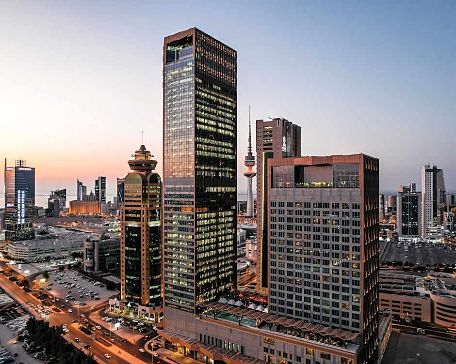 Four Seasons Hotel Kuwait at Burj Alshaya