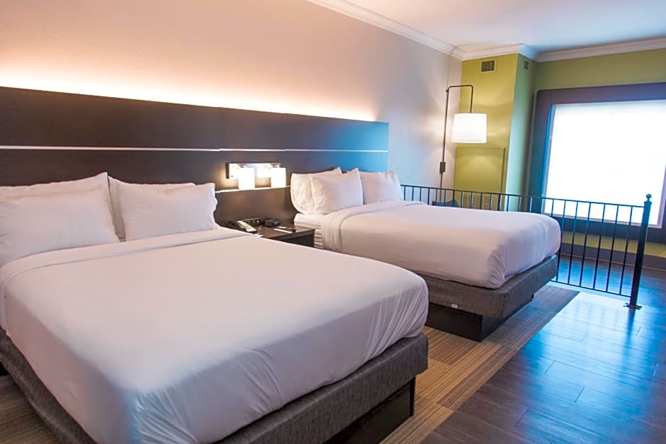 Holiday Inn Express Hotel & Suites Columbia-Fort Jackson, an IHG Hotel