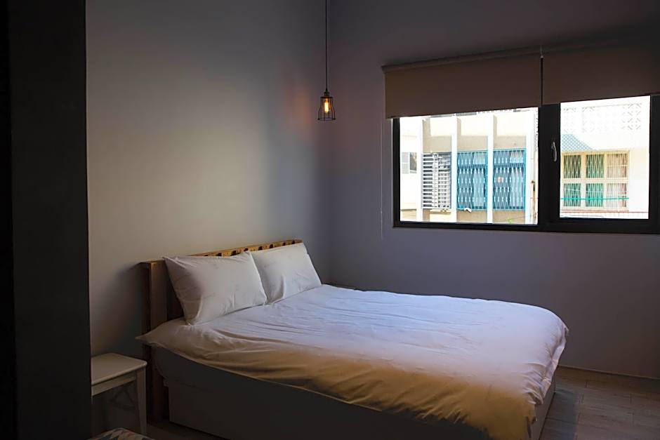 被愛咖啡小旅館 Birdeye Garden