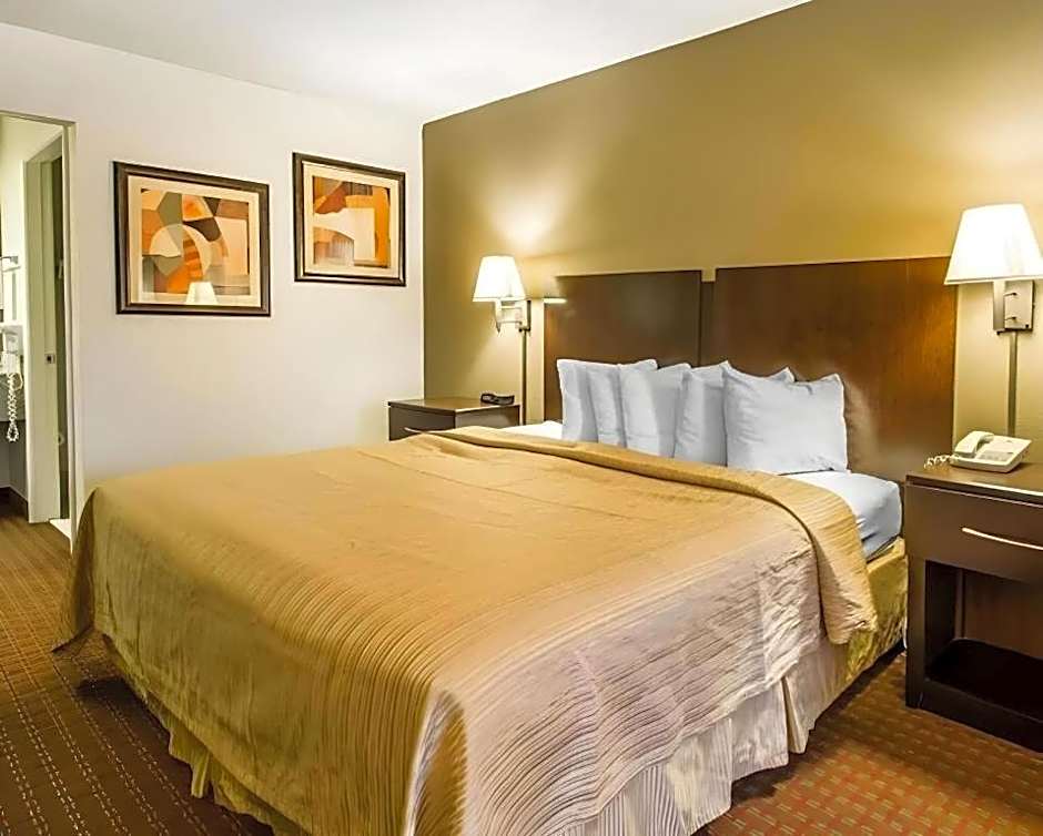 Quality Inn & Suites Panama City
