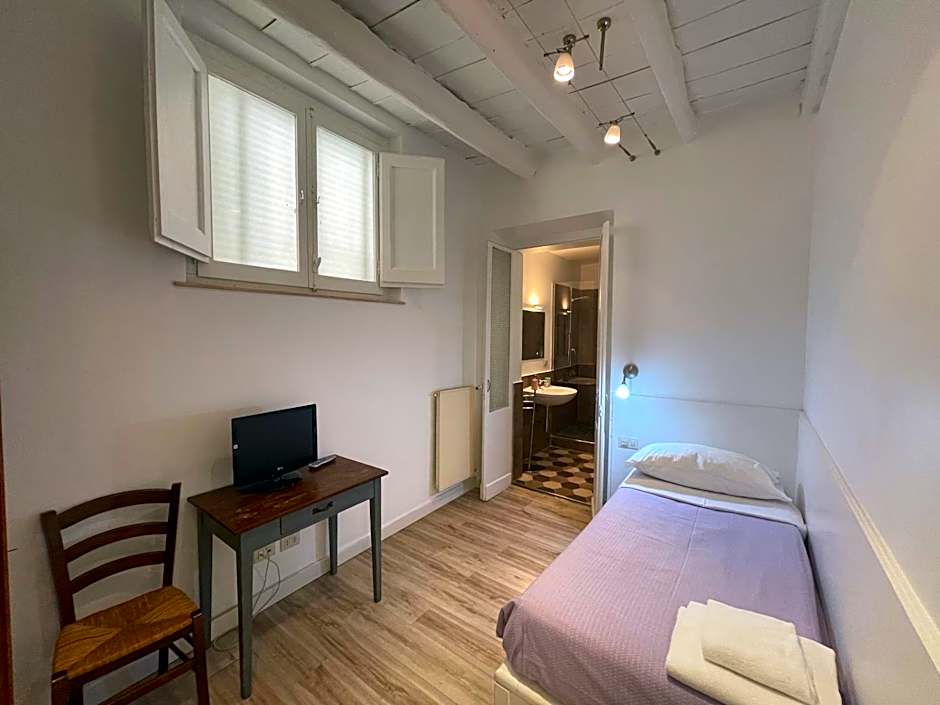 B&B Santi Quattro Al Colosseo