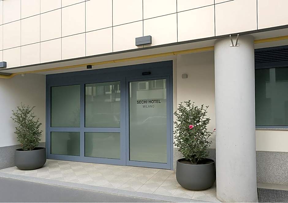 Sechi Hotel Milano with parking