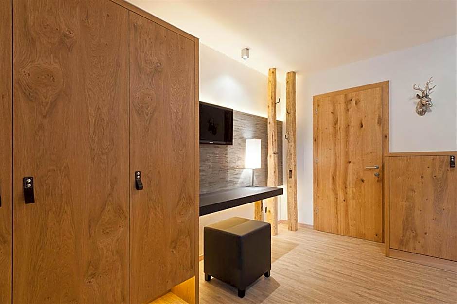 Burgus - Design Suites & Apartments