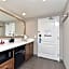 Hampton Inn By Hilton And Suites Las Vegas Airport