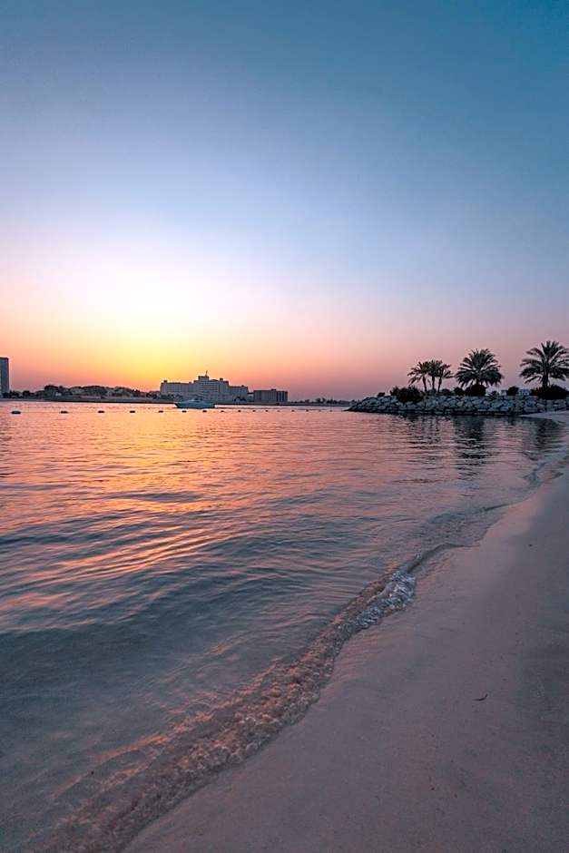 Traders Hotel, Abu Dhabi