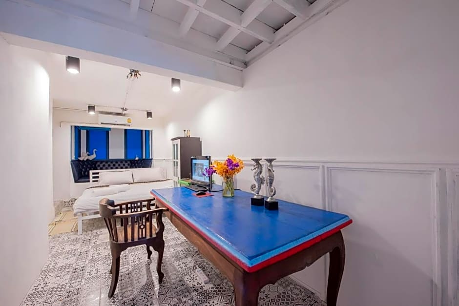 Elixir Hostel Bangkok