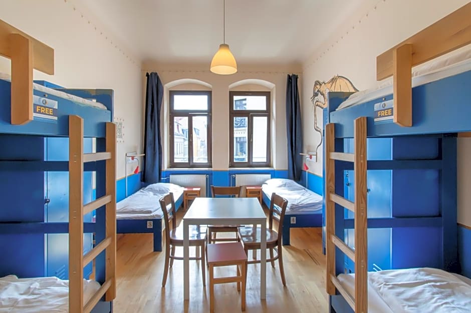 Hostel Mondpalast