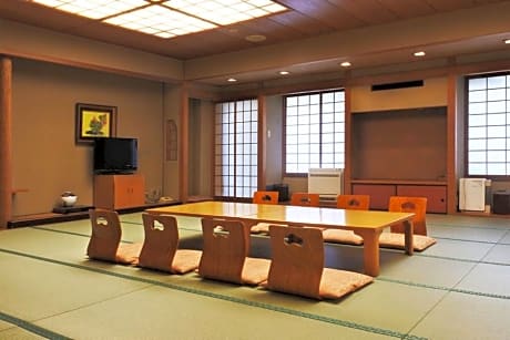 Japanese-Style Large Room - Non-Smoking