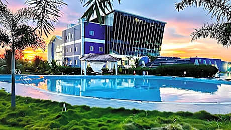 Silver Stone Park Resort