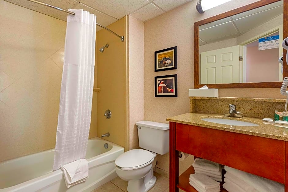 MainStay Suites Foxboro - Mansfield
