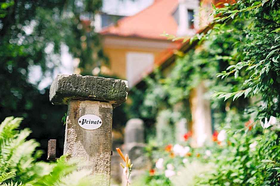 Hotel Villa Sorgenfrei & Restaurant Atelier Sanssouci