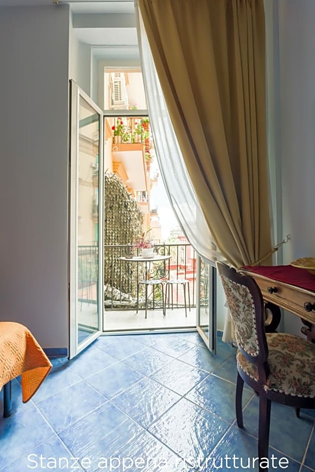 B&B Le Stanze Dei Mille – Naples, CO