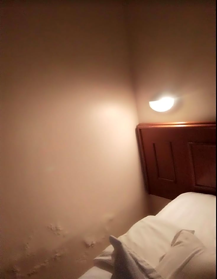 Pacific Orient Hotel