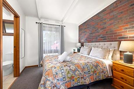 Halls Haven Resort