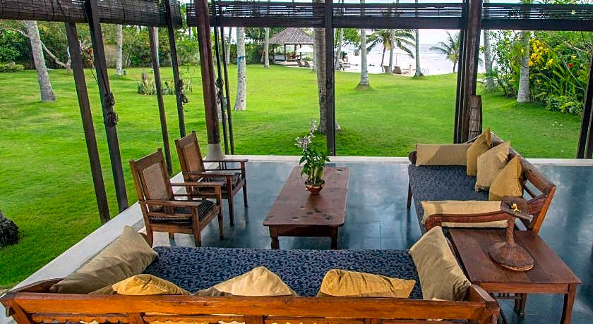 Beachfront Citakara Sari Villas