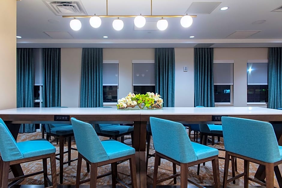 Hampton Inn By Hilton & Suites Miami-Airport South/Blue Lagoon