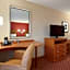Hampton Inn By Hilton And Suites East Hartford