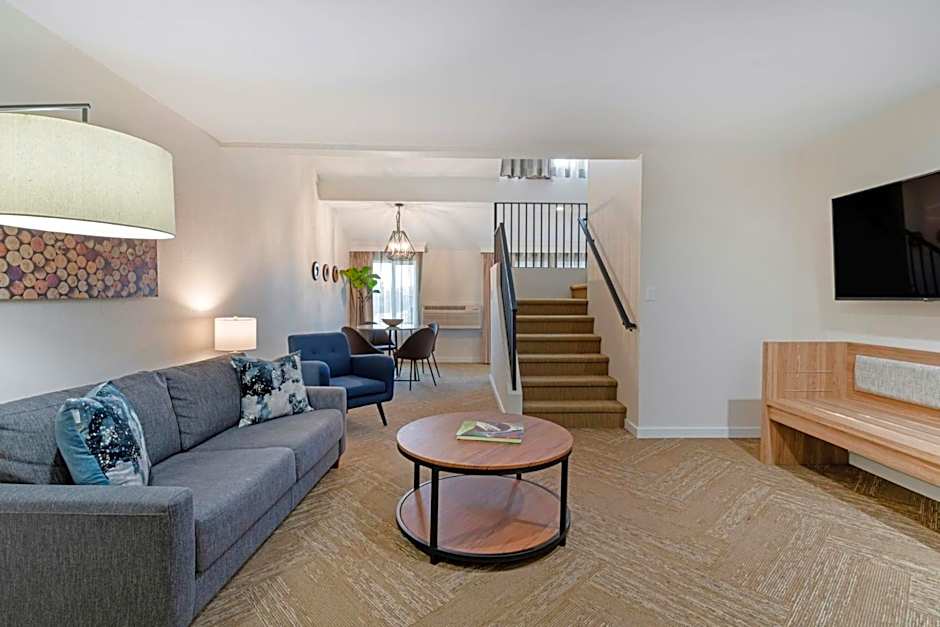 Best Western Plus Inn At The Vines