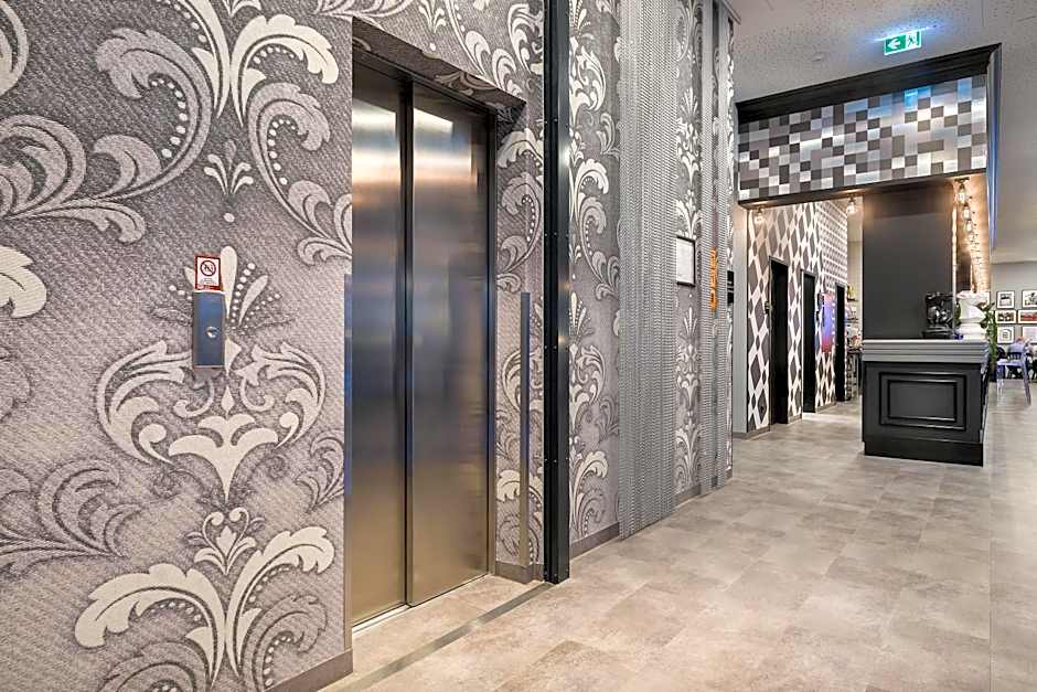 HOLIDAY INN - THE NIU SQUARE MANNHEIM By IHG